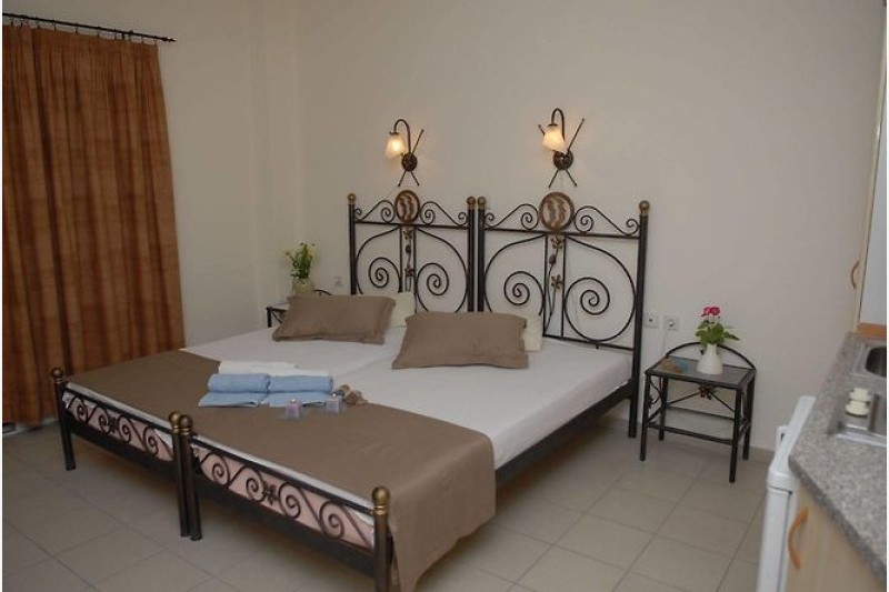 Vila Hrisa-Hellena travel (2)