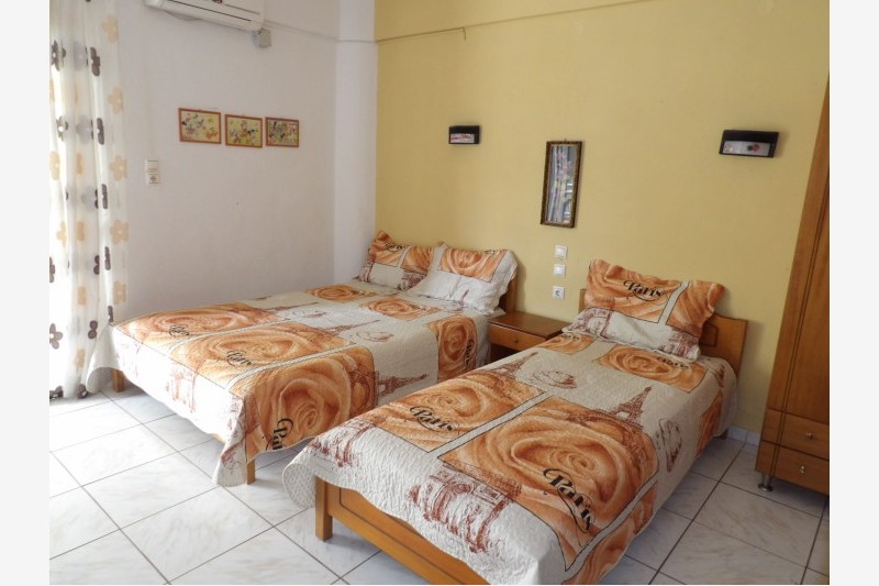 Vila Hrisa-Hellena travel (2)