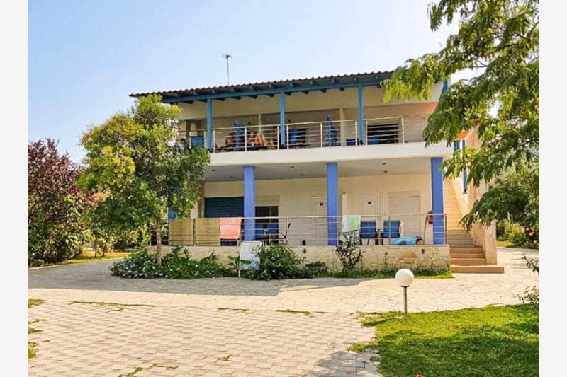 Vila Hrisa-Hellena travel (1)