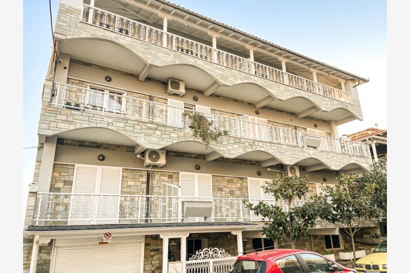 Vila Hrisa-Hellena travel (1)