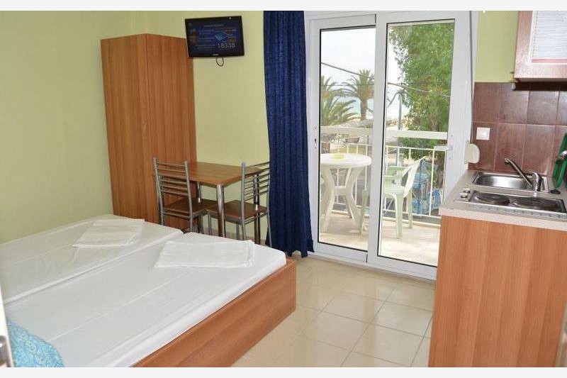 Vila Hrisa-Hellena travel (2)