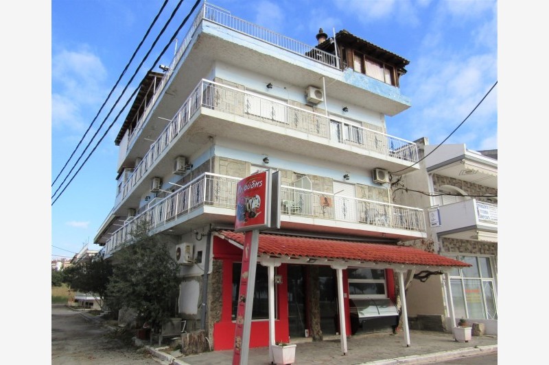 Vila Hrisa-Hellena travel (1)