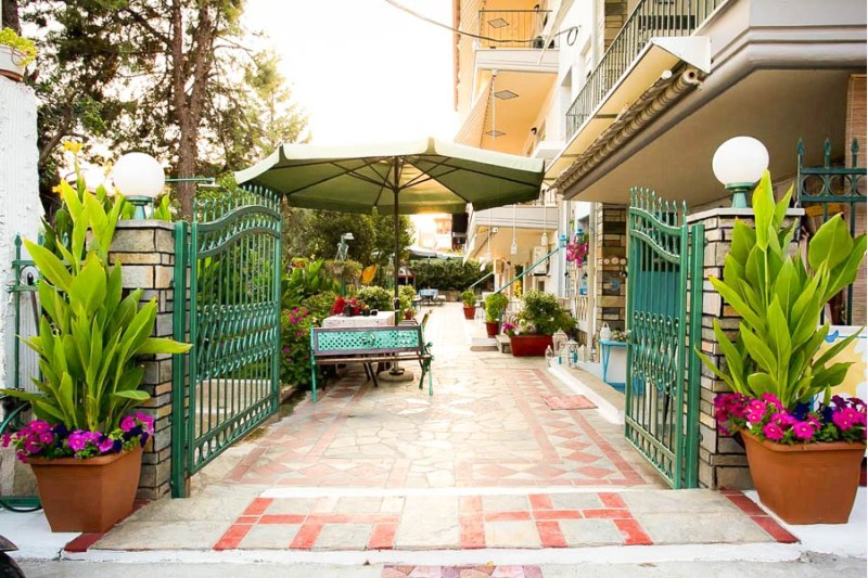 Vila Hrisa-Hellena travel (1)