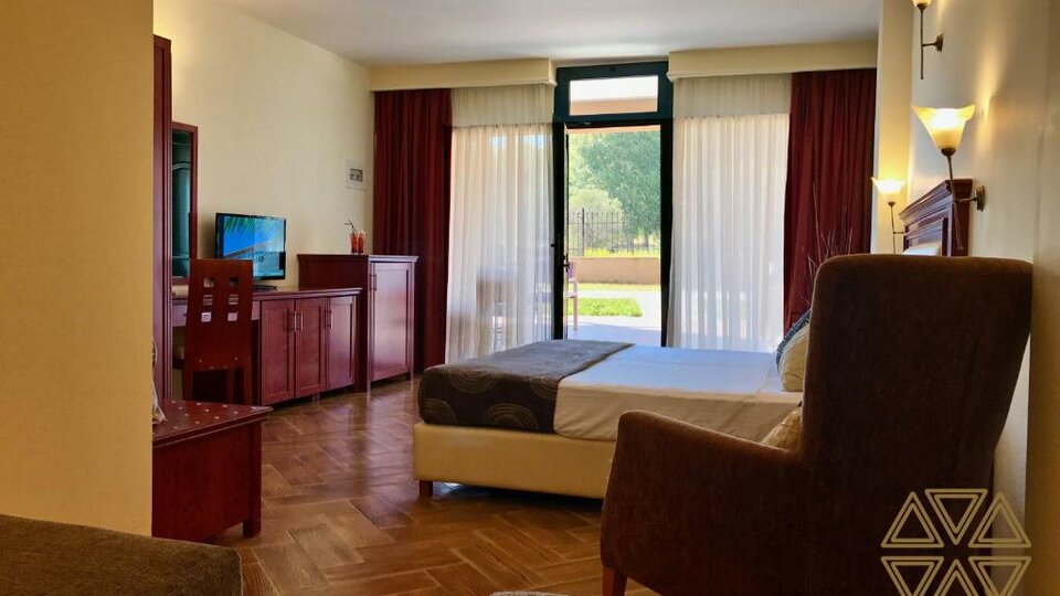 Vila Hrisa-Hellena travel (2)