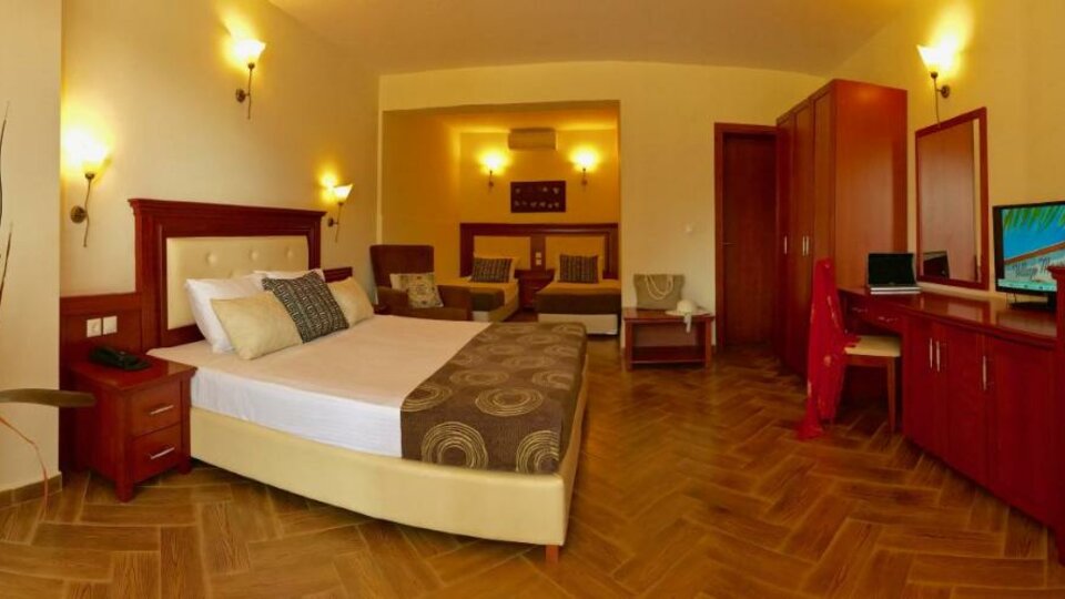 Vila Hrisa-Hellena travel (2)